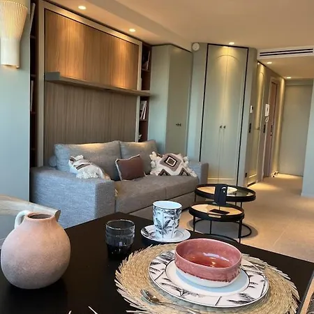 Luxurious On The * Saint-Laurent-du-Var
