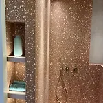Luxurious On The 아파트