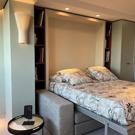 شقة Luxurious On The