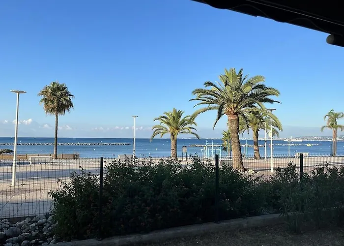 Apartmán Luxurious On The Saint-Laurent-du-Var